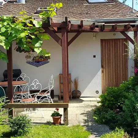 Vinny Sklep U Stareho Presu Holiday home